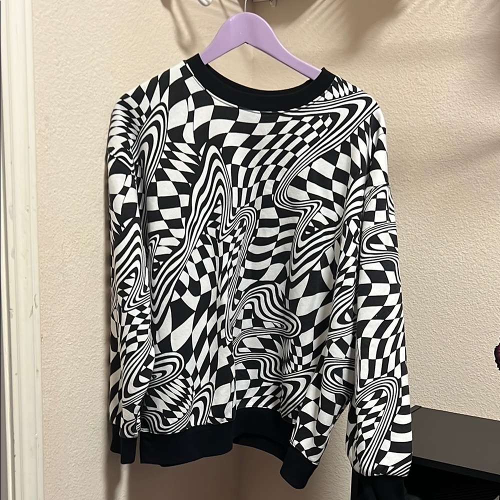 Wild Fable Black and White Crewneck Sweater with Geometric Patterns